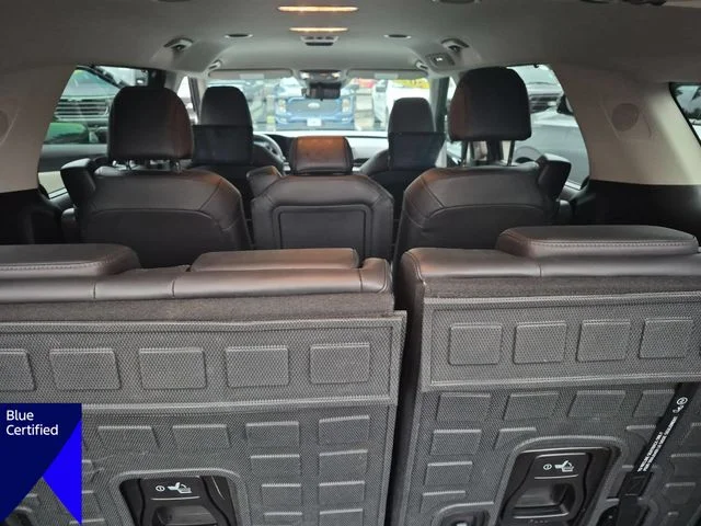 Used 2024 Blue Kia SX image 32