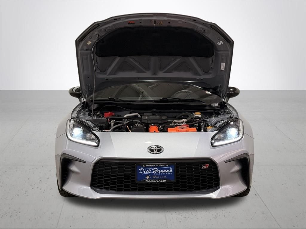 Used 2023 Steel Toyota Premium image 5