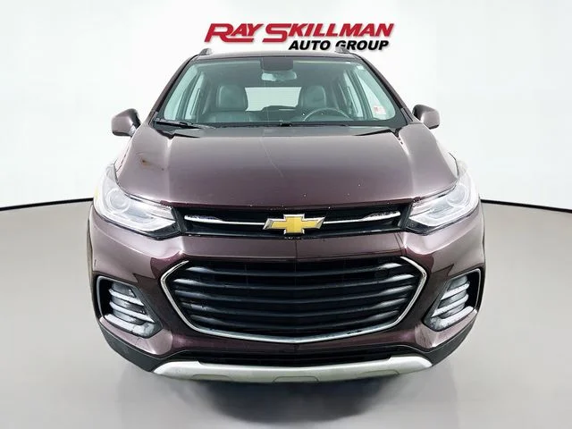 Used 2021 Red Chevrolet LT image 2