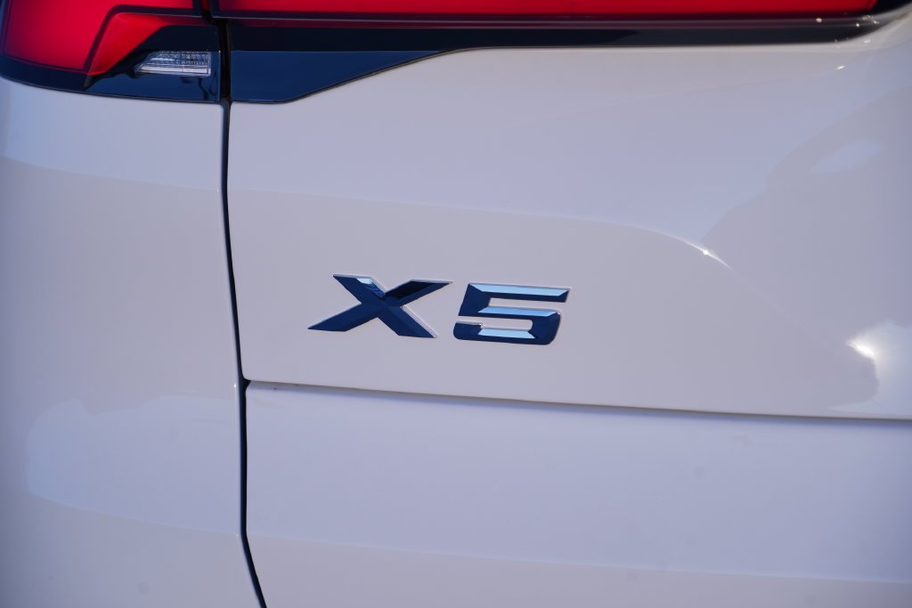 2026 BMW X5 50e - Photo 9