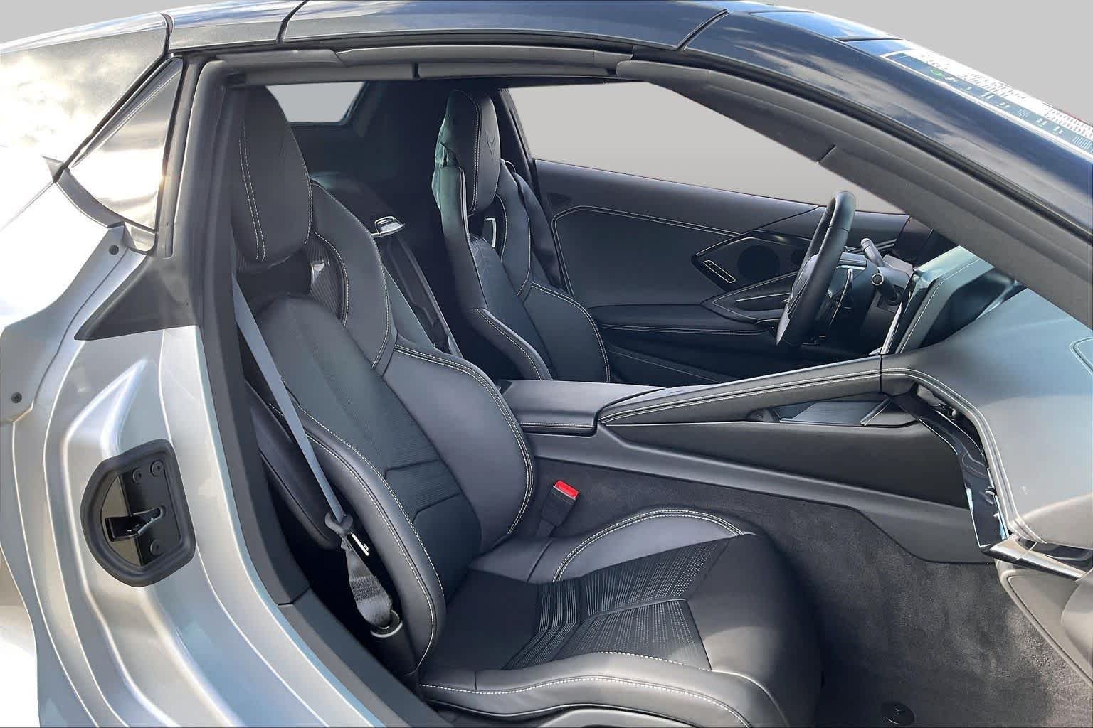 2026 Chevrolet Corvette 2LT - Photo 8