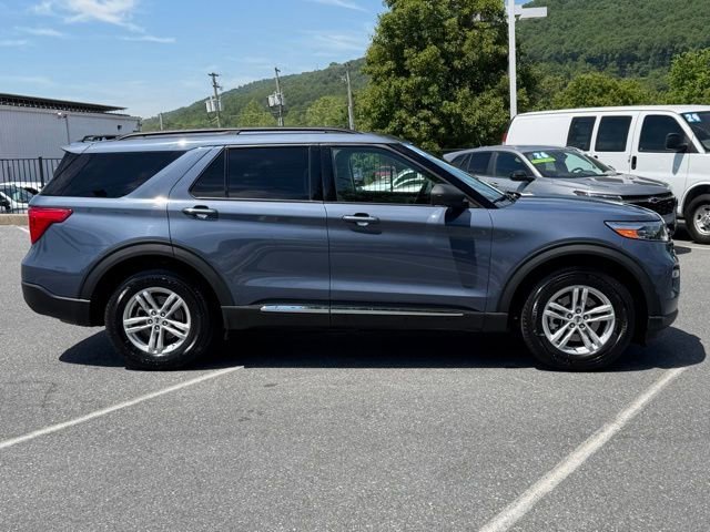 Used 2021 Blue Ford XLT image 15