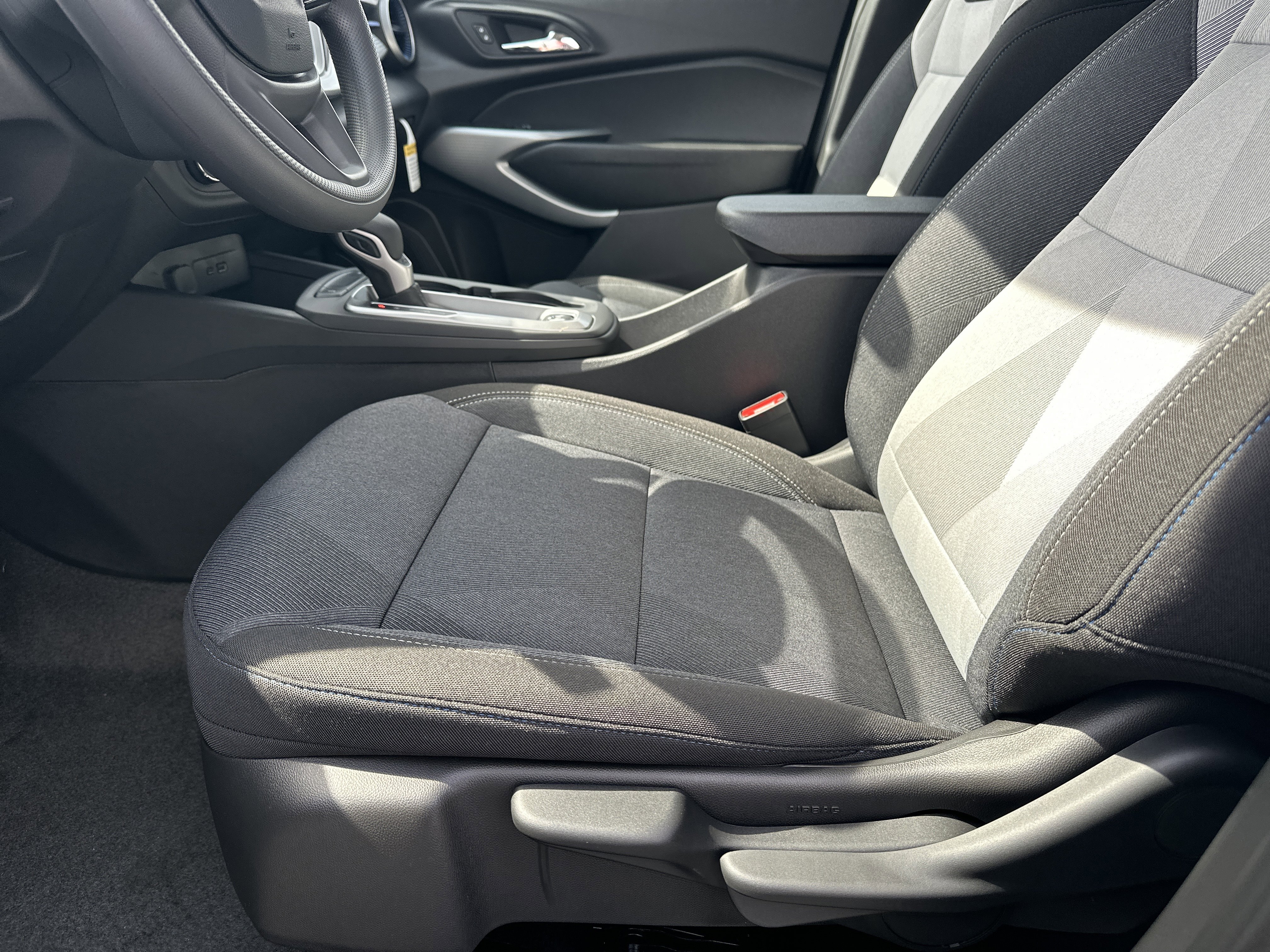 2026 Chevrolet Trax LS - Photo 10