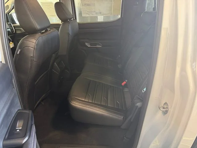 New 2026 Avalanche Ford Lariat image 22