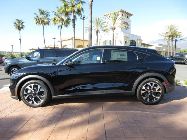 2026 Ford Mustang-Mach-e Select's photo