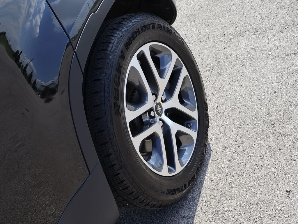 Used 2020  Land Rover HSE image 37