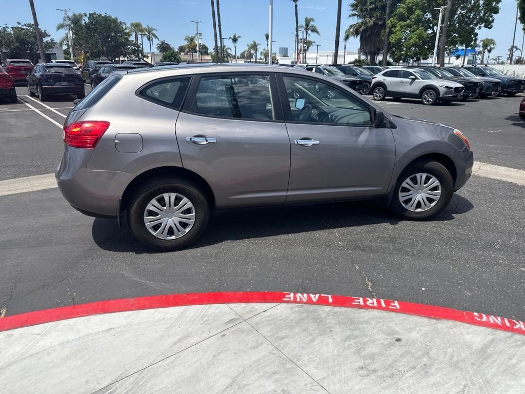 Used 2010 Black Nissan S image 26