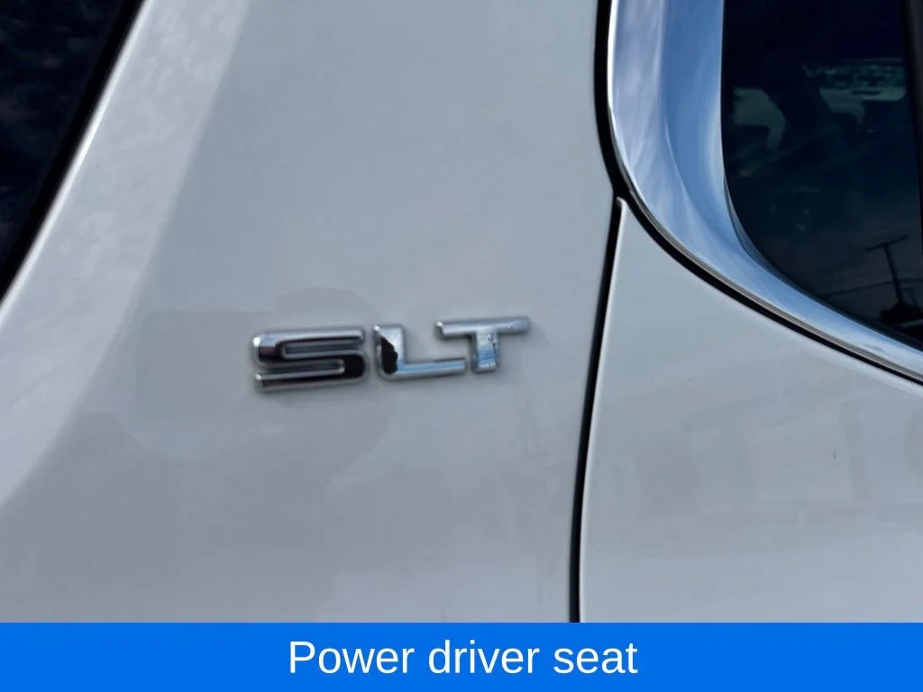 Used 2018 White GMC SLT-1 image 21