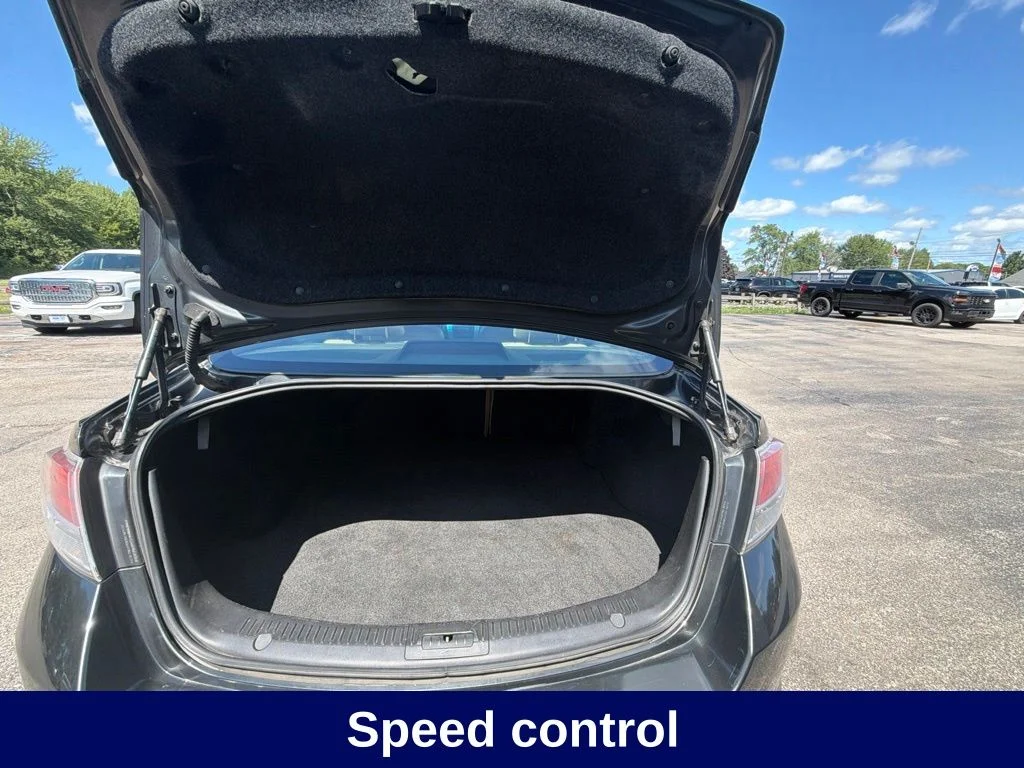 Used 2012 Autumn Bronze Mazda i Touring image 15