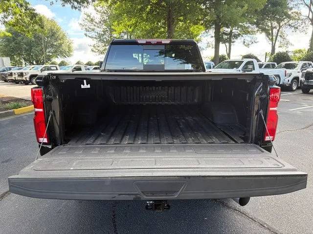 Used 2024 Black Chevrolet High Country image 18