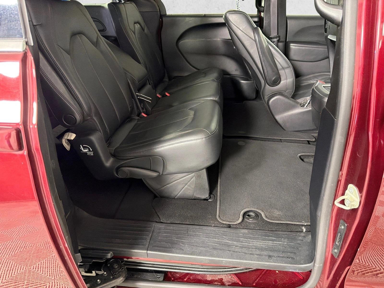 Used 2019 Silver Chrysler Touring L Plus 35th Anniversary image 14