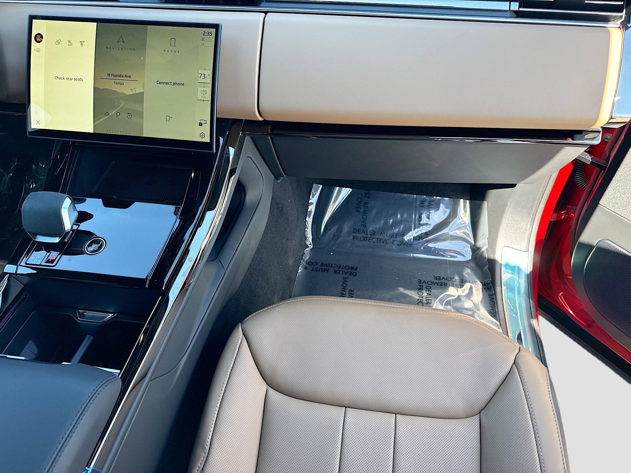 New 2026 Firenze Red Land Rover Dynamic SE image 18