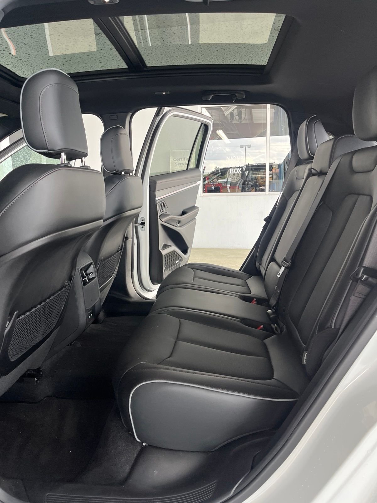 Used 2025 White Jeep Limited image 20