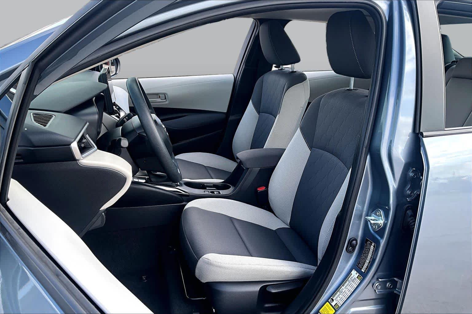 Pre-Owned 2024 Toyota Corolla LE