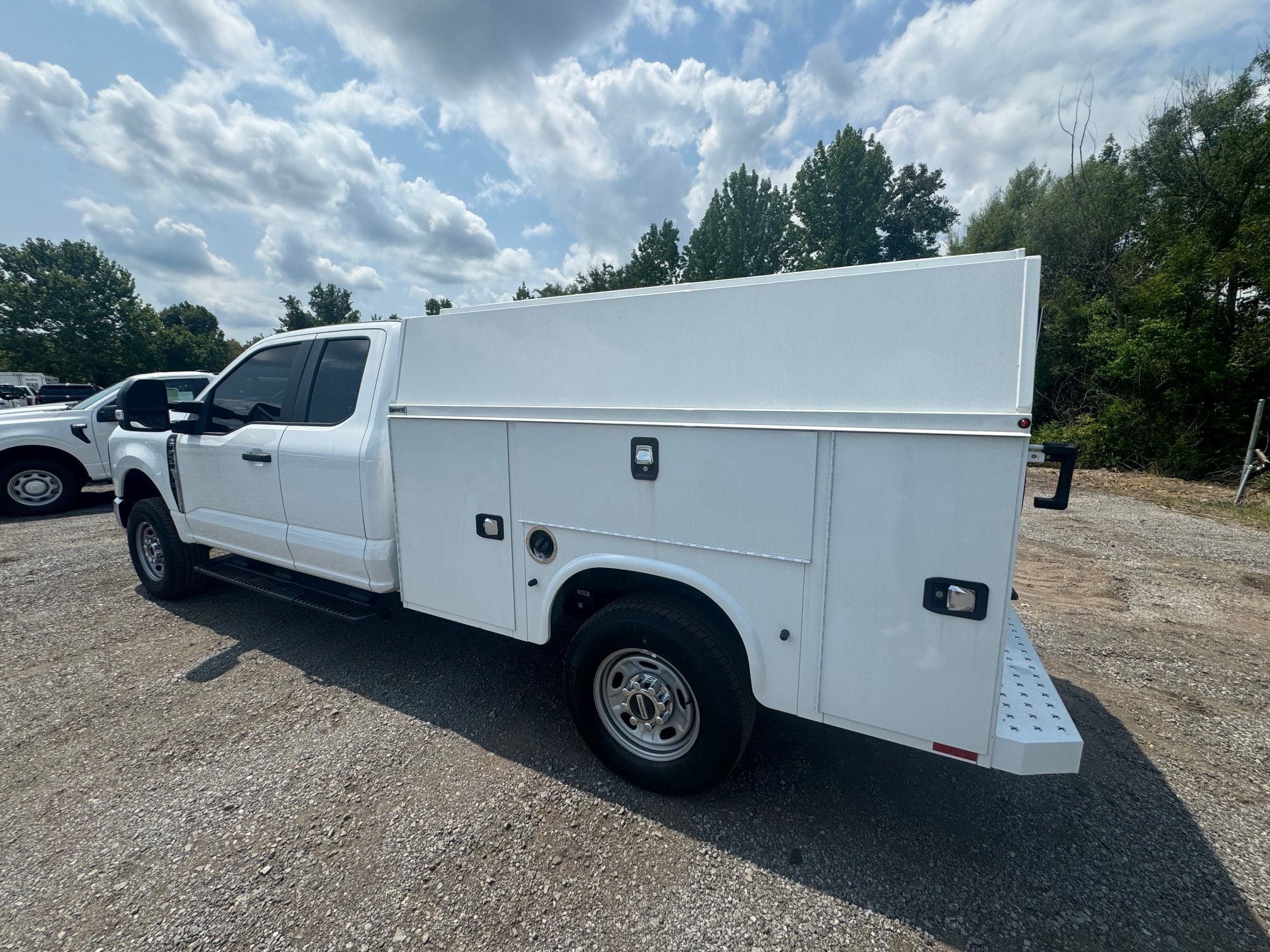 New 2026 Oxford White Ford F-250® XL image 5