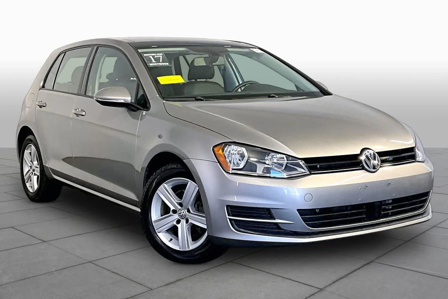 Pre-Owned 2017 Volkswagen Golf Wolfsburg Edition
