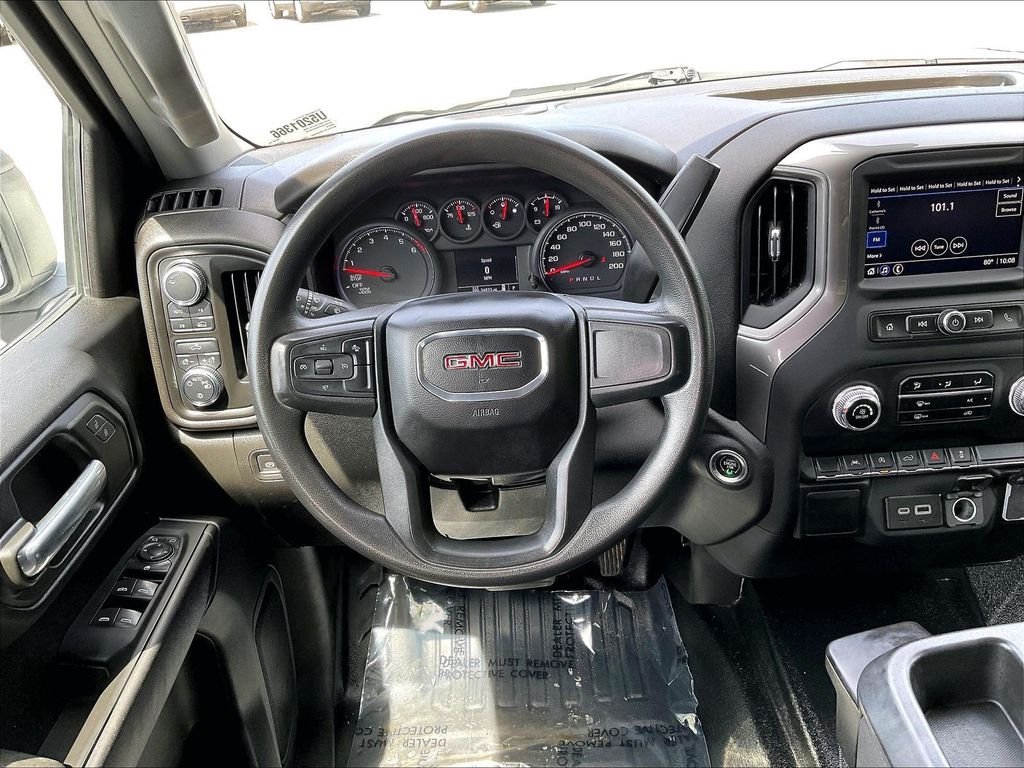 Used 2022 White GMC Pro image 17