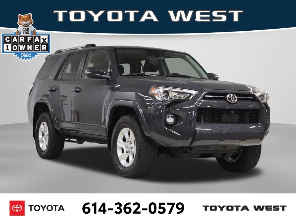 Used 2024  Toyota SR5 Premium image 3