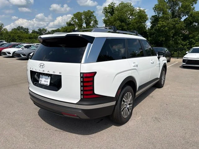 New 2026 Creamy White Pearl Hyundai Blue SEL Premium image 7