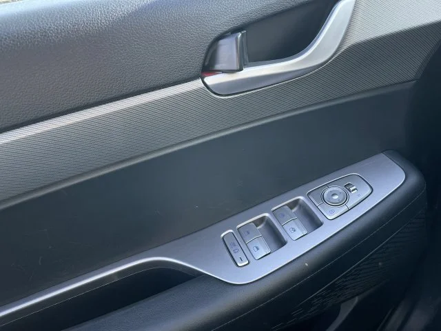Used 2025 Gray Hyundai SEL image 13