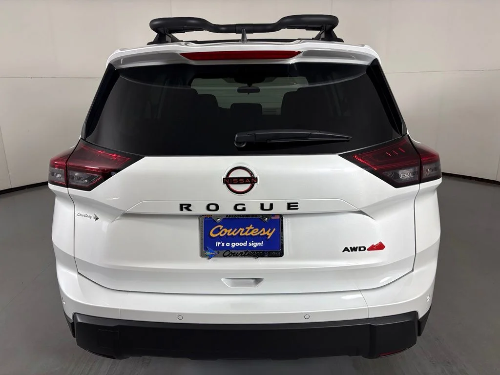 New 2026 Everest White Pearl TriCoat Nissan Rock Creek® image 7