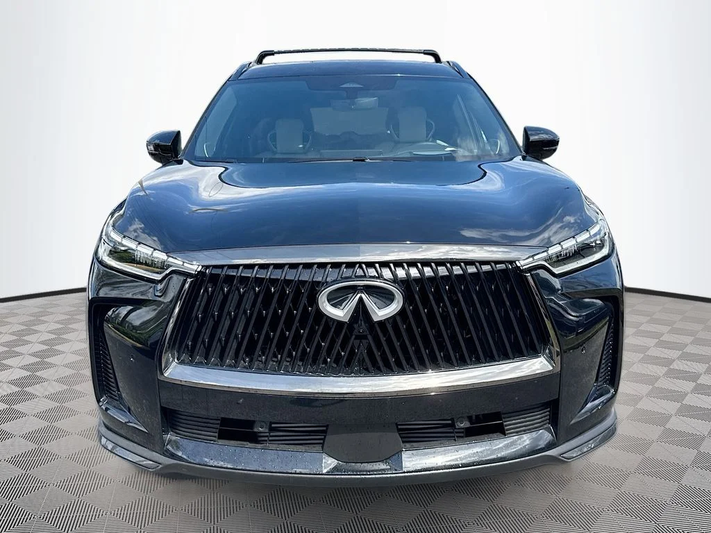 Certified Used 2026 Black INFINITI Autograph image 2