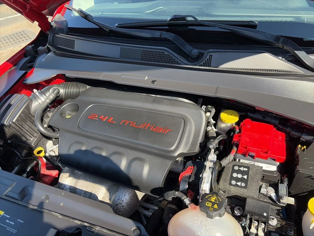 Certified Used 2020 Red Jeep Latitude image 34