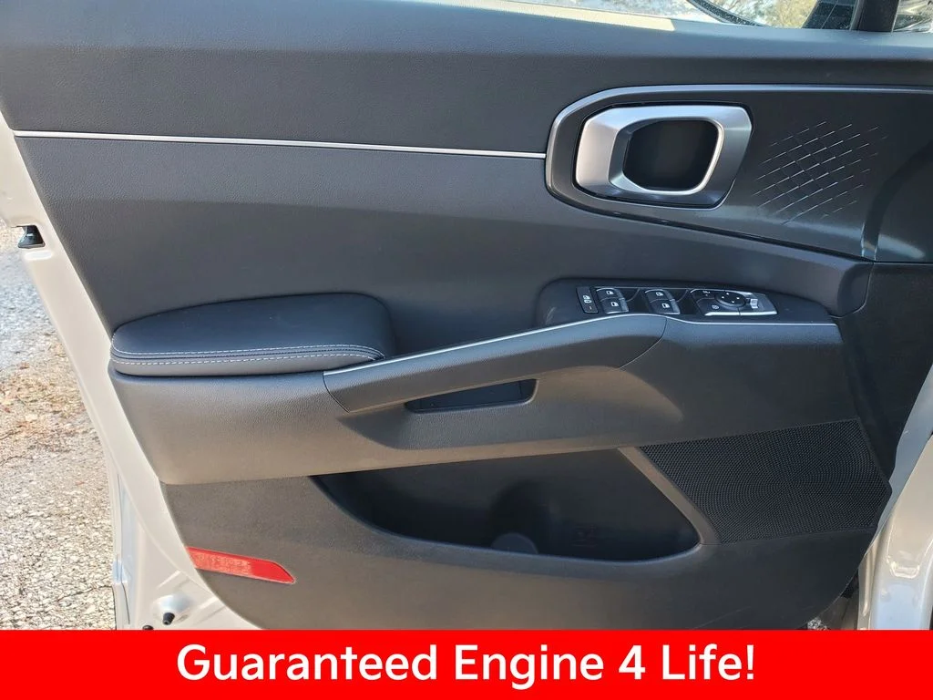 2026 Kia Sorento S - Photo 9
