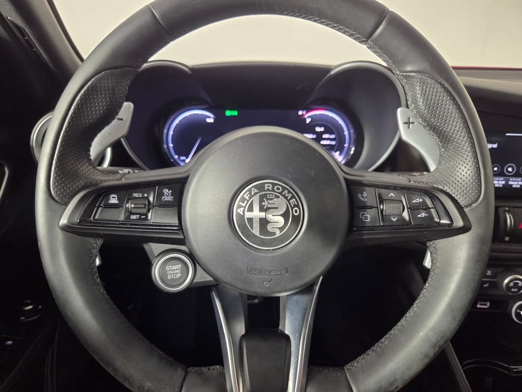 Used 2024 Alfa Rosso Alfa Romeo Sprint image 15