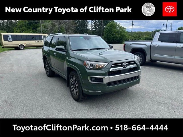 2022 Toyota 4Runner Limited 4WD V6's photo