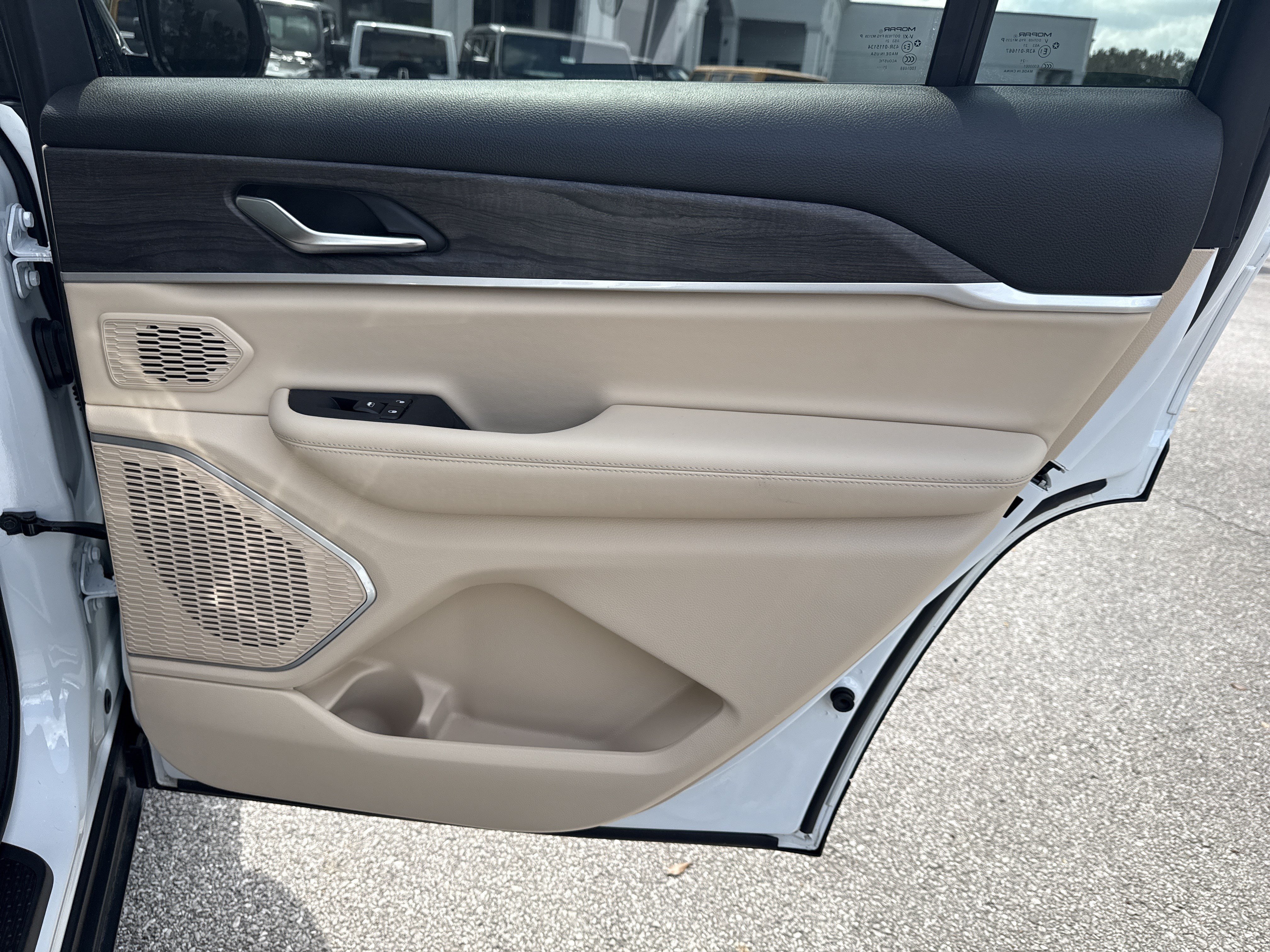 Used 2021 Bright White Clearcoat Jeep Limited image 17