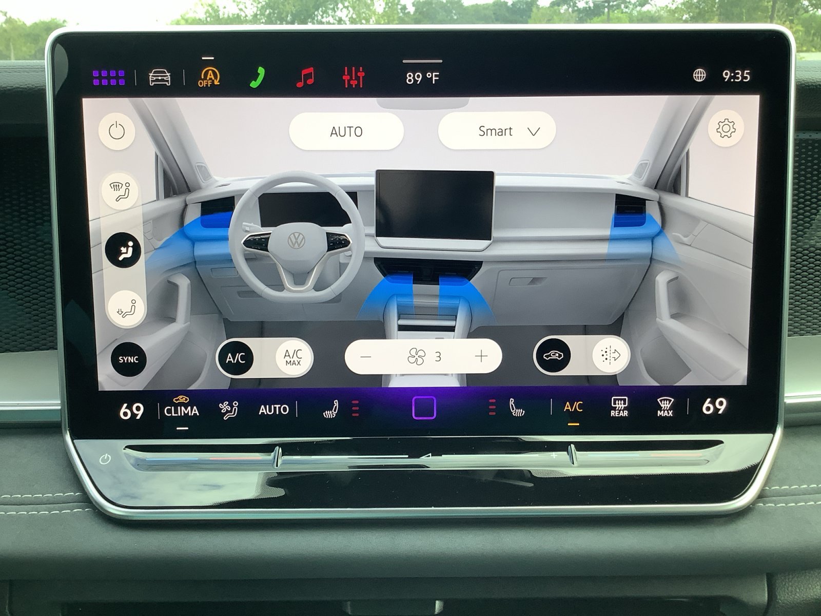 New 2026 Monterey Blue w/Deep Black Roof Volkswagen SE R-Line Black image 18