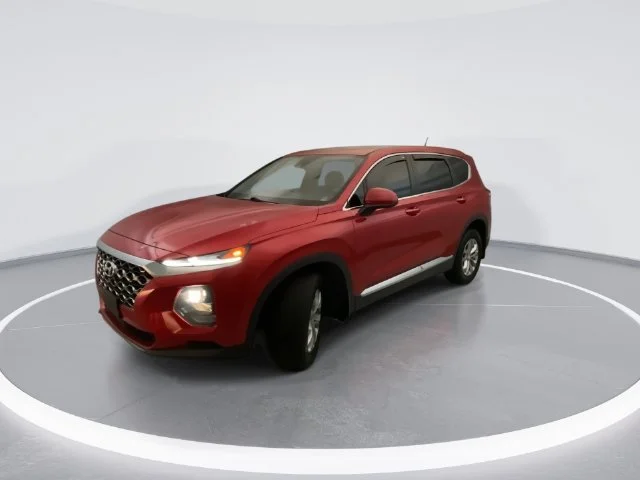 Used 2020 Red Hyundai SE image 2
