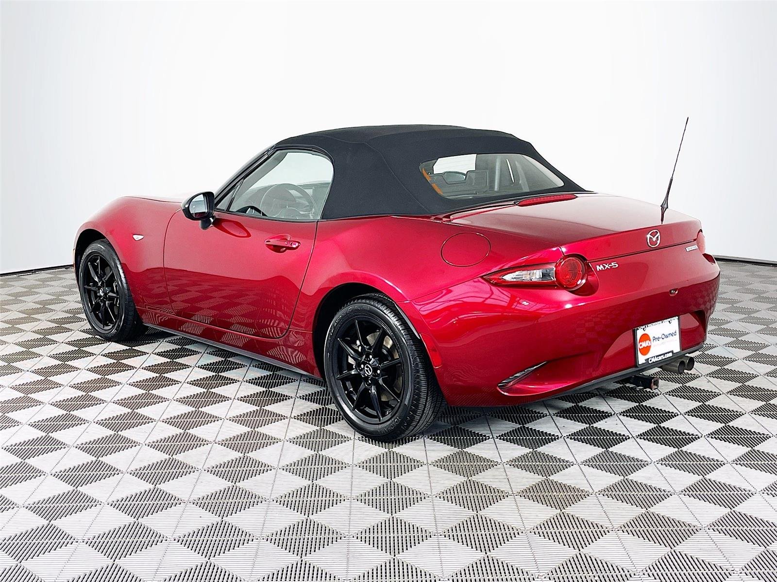 Used 2021 Soul Red Crystal Metallic Mazda Sport image 6