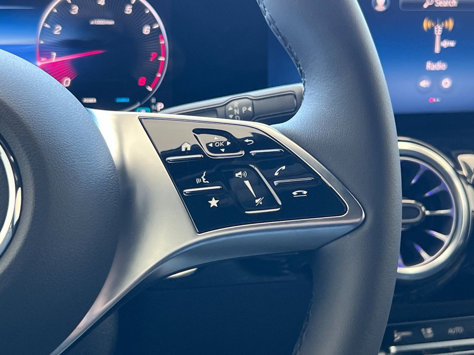 New 2026 Polar White Mercedes-Benz 250 image 29