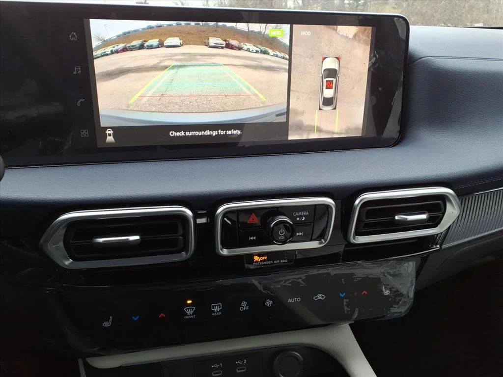 2026 Nissan Sentra SL - Photo 8