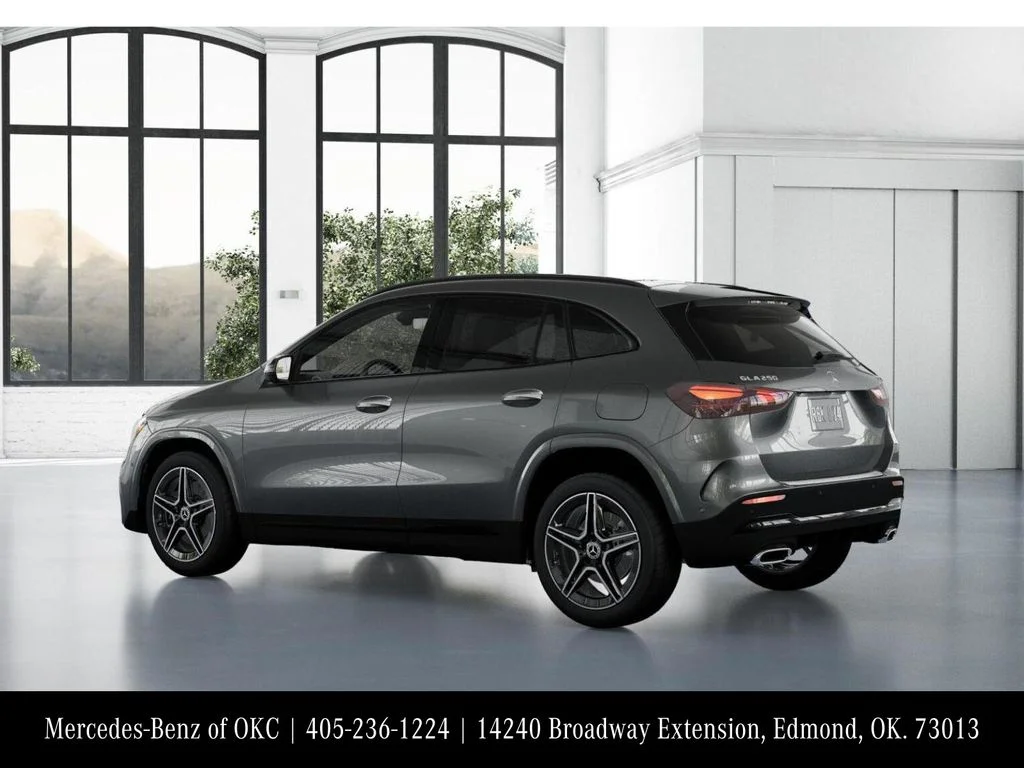 Used 2026 Gray Mercedes-Benz GLA 250 image 30