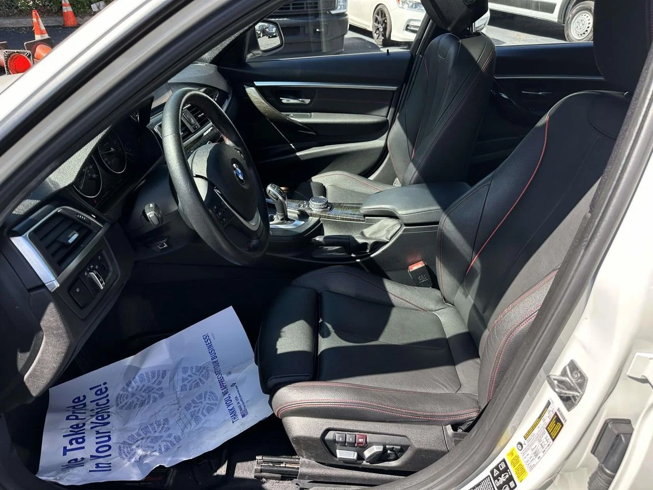 Used 2016 Alpine White BMW xDrive image 15