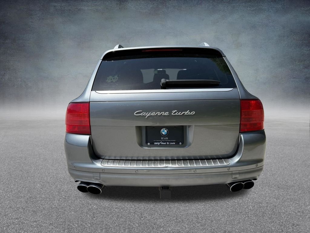 Used 2005  Porsche Turbo image 4