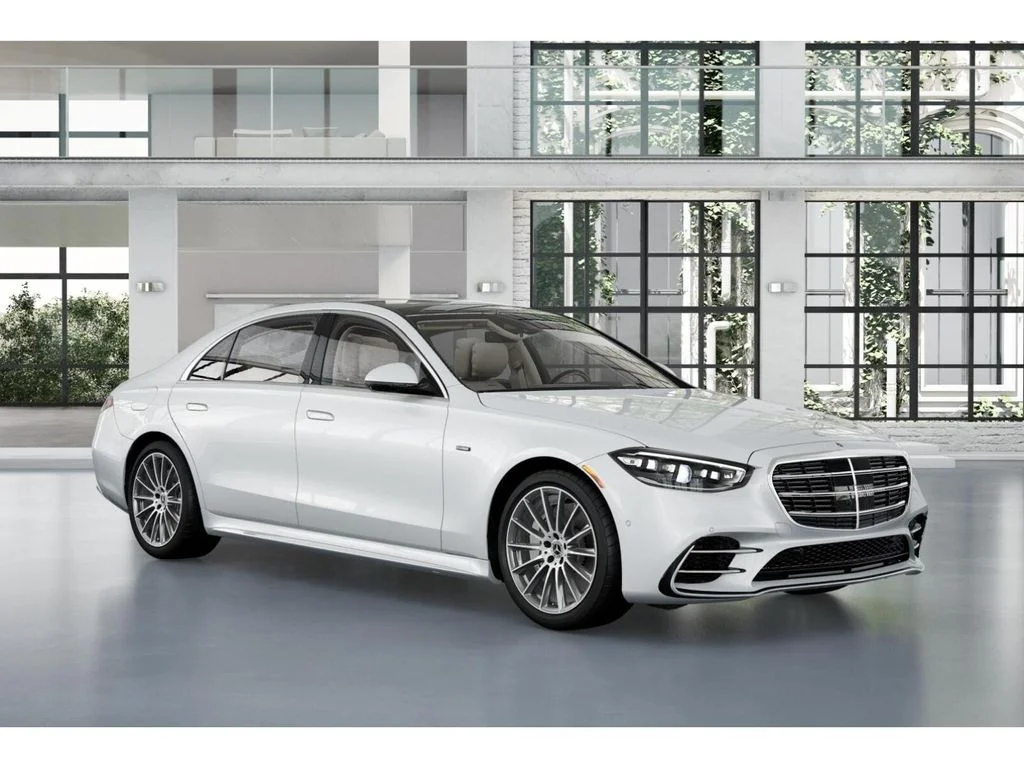 Used 2025 White Mercedes-Benz S 580e image 11