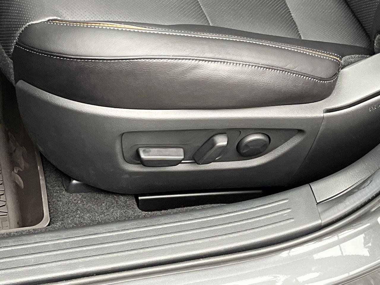 New 2026 Machine Gray Metallic Mazda 2.5 Turbo Premium Plus image 11
