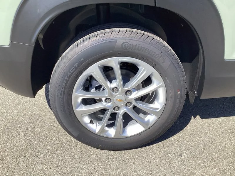 2026 Chevrolet Trailblazer LS - Photo 9