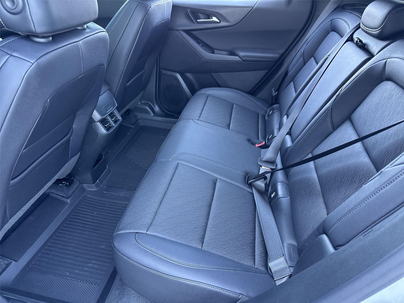 2026 Chevrolet Equinox LT - Photo 30