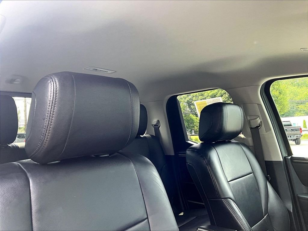 Used 2022 Green Toyota SR5 image 22