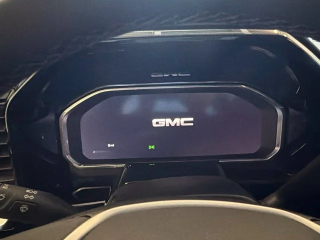 New 2026 Summit White GMC SLE image 34