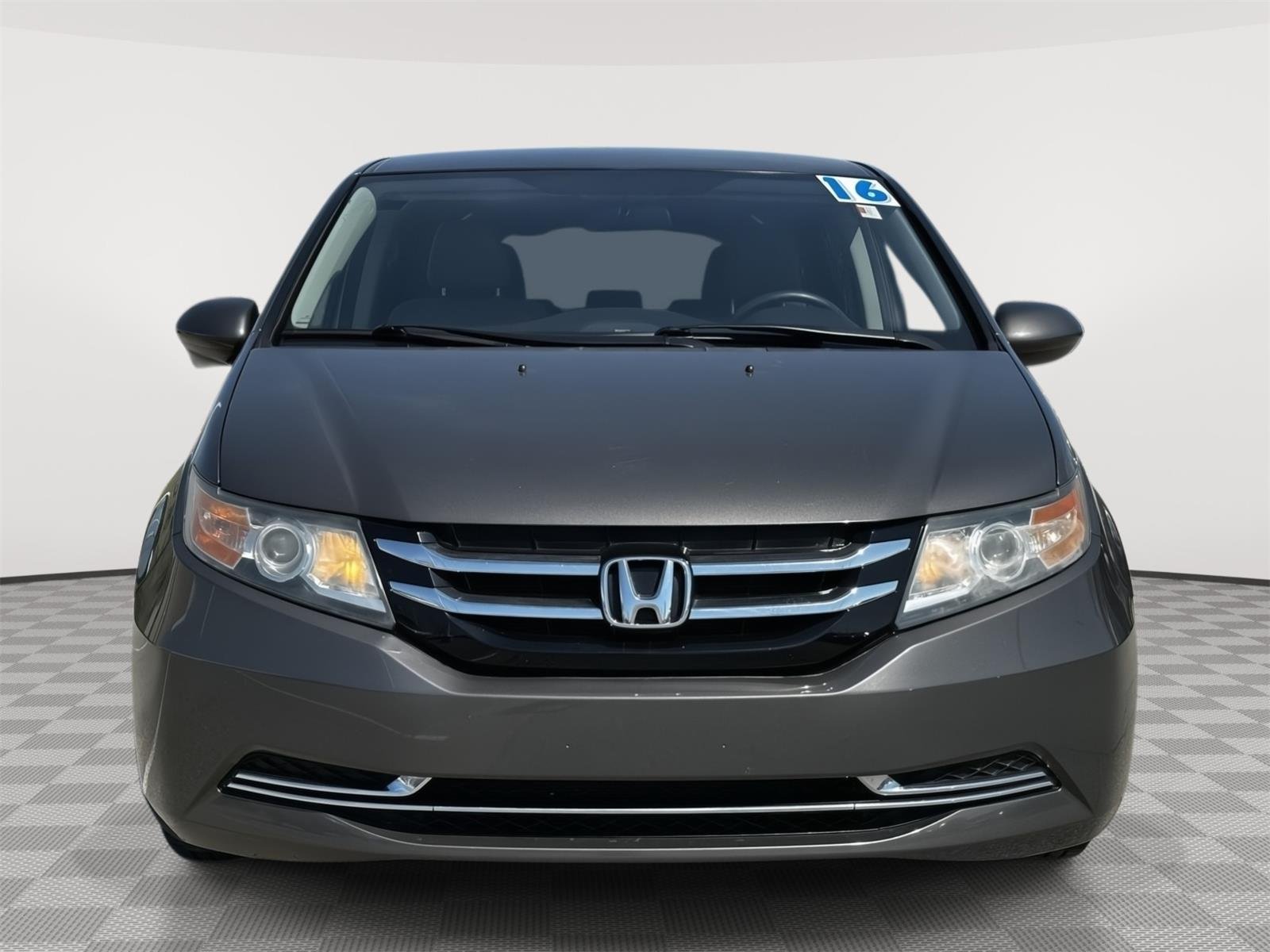 Used 2016 Honda Odyssey SE with VIN 5FNRL5H36GB058359 for sale in Kansas City