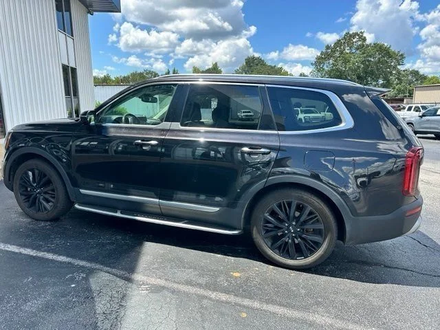 Used 2021 Black Kia SX image 6