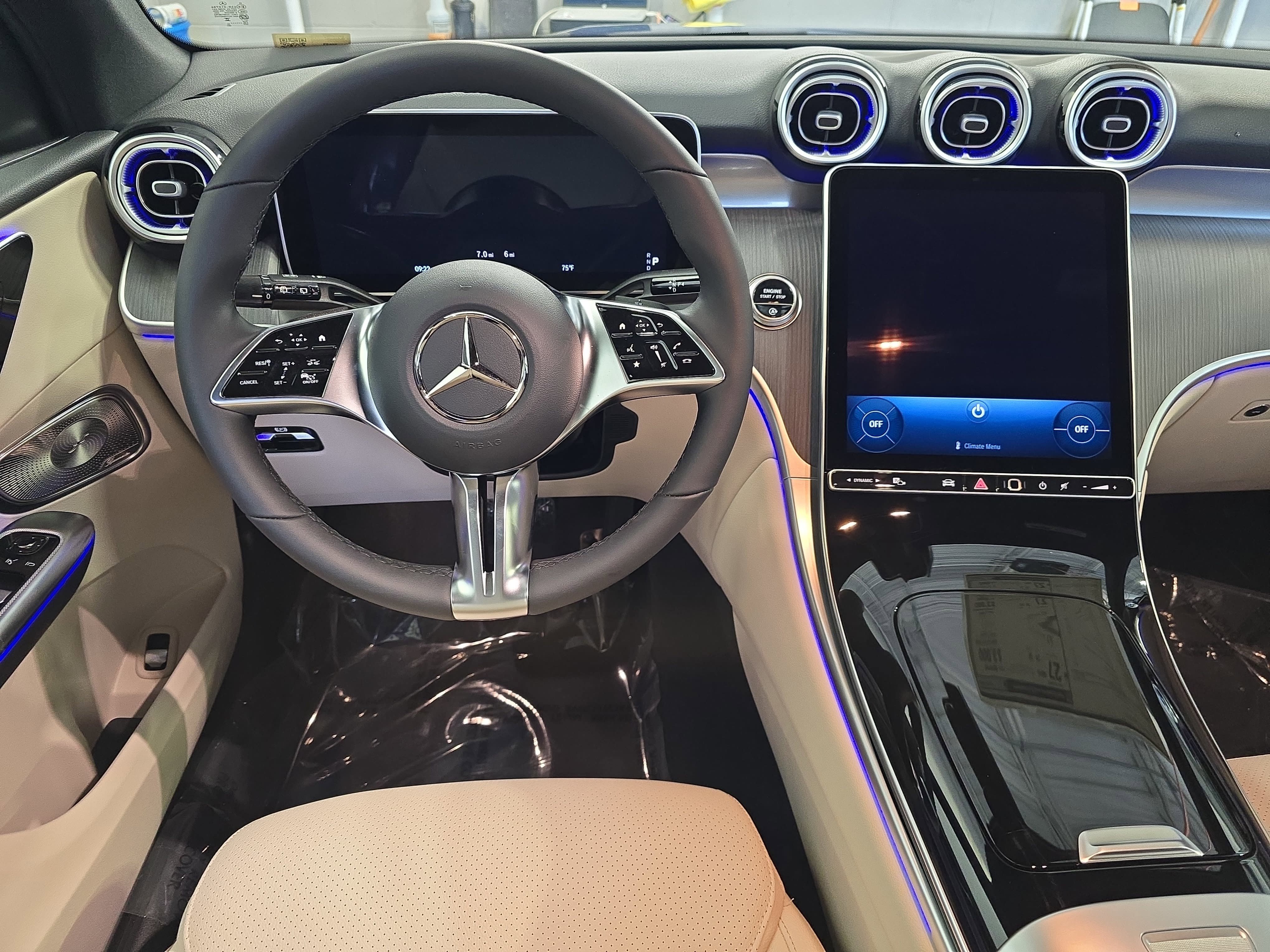 New 2026 Starling Blue Metallic Mercedes-Benz GLC300 image 17