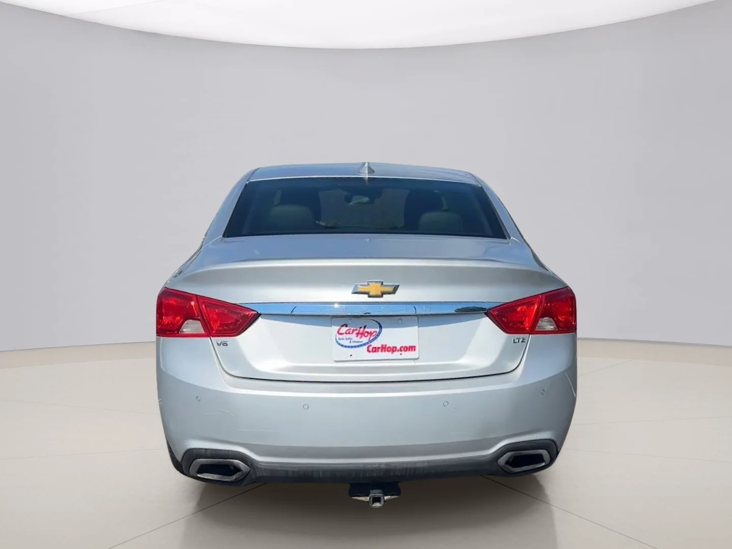 Used 2015 Silver Chevrolet 2LZ image 4