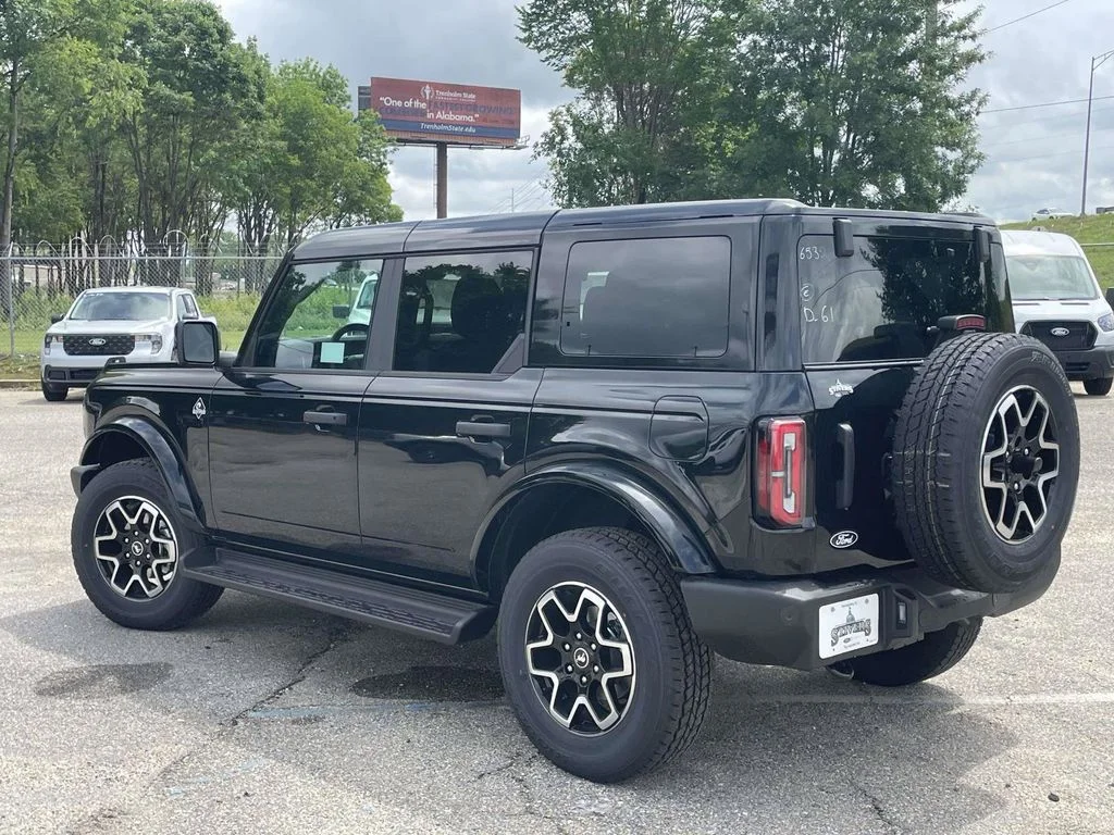 New 2026 Black Ford Outer Banks image 5